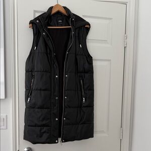Zara Quilted Black Vest with Zipper Accents
